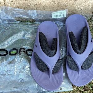 Oofos shoes new W5 5 mauve purple slippers shoes thongs m3/w5 m3w5 3